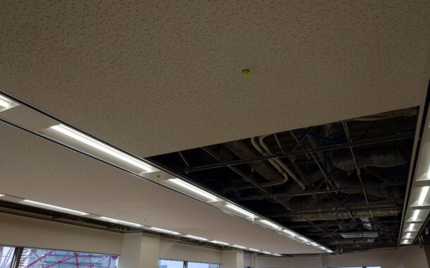 大阪梅田Oビル　システム天井工事